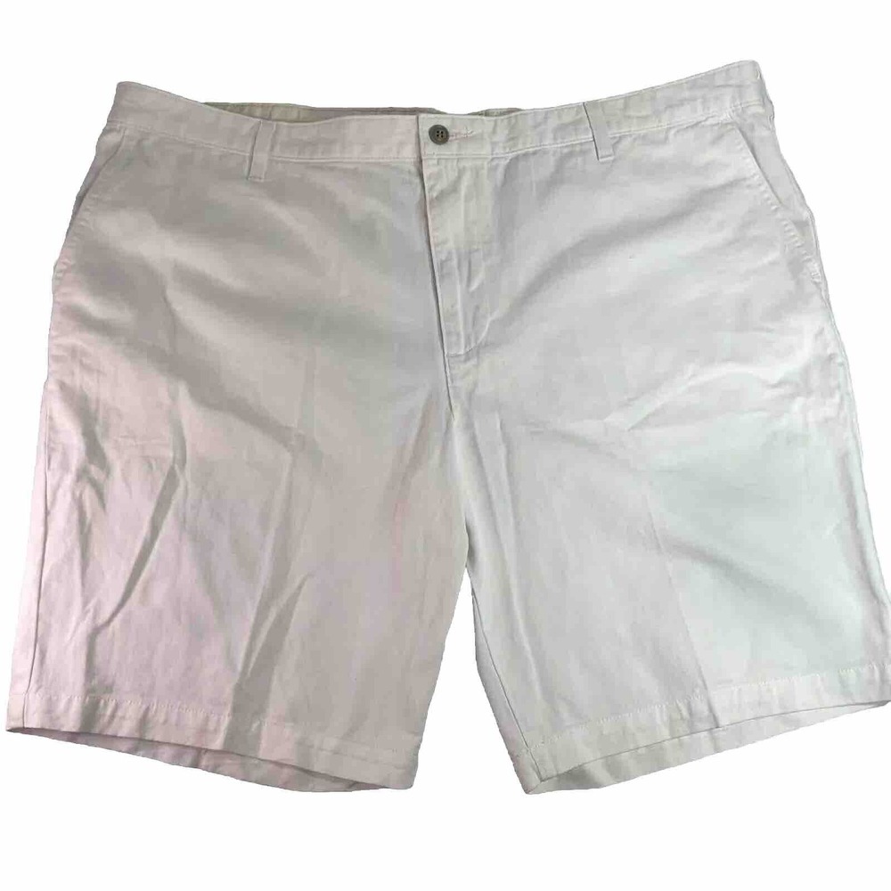 Dockers Shorts Classic Fit Cream Size‎ 44 X 10” Side Security Pocket Flat Front